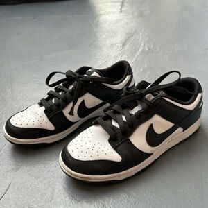 Nike Dunks Pandas